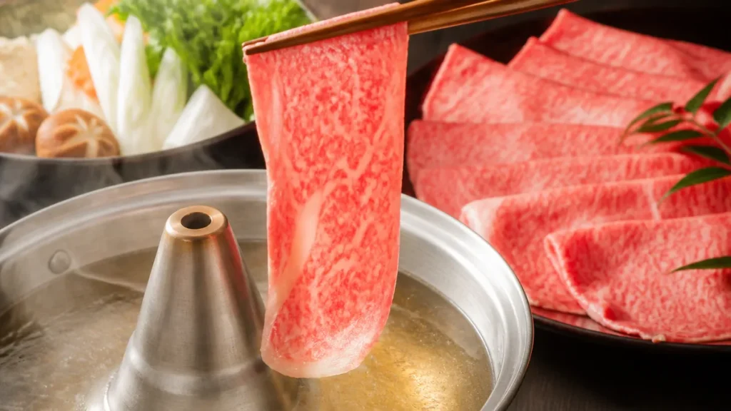 黒毛和牛しゃぶしゃぶは肩ロースが本命｜A5より部位、70〜80℃で泳がせる正解のアイキャッチ画像